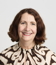 Dr Helen Parker headshot
