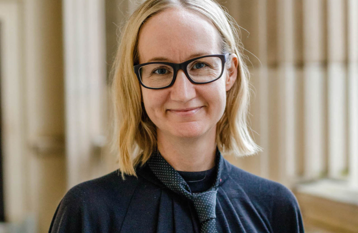 Professor Kelly Matthews headshot
