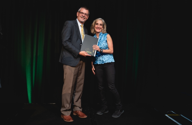 Adrienne Torda receiving her fellowship at HERDSA 2019