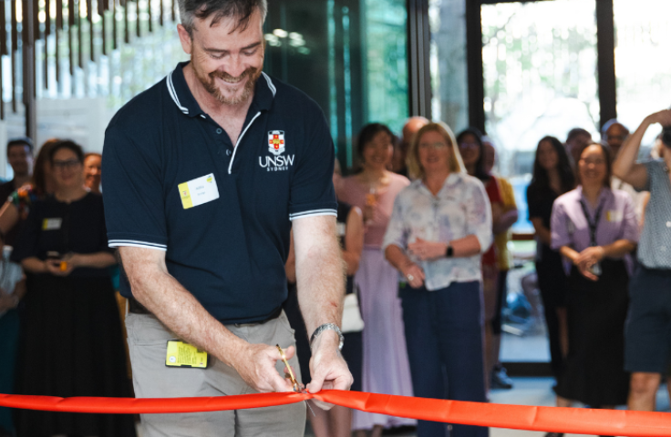 VC Attila Brungs cutting the ribbon to the Teaching Commons