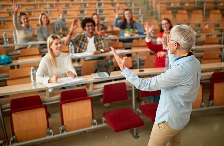 Teacher teaching to classrom