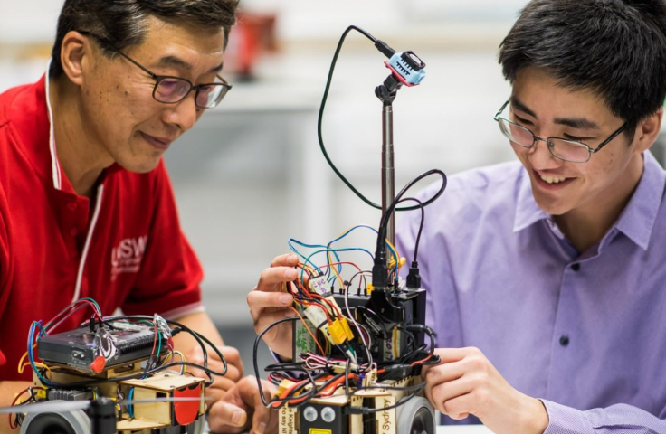 Electircal Engineering student and teacher 