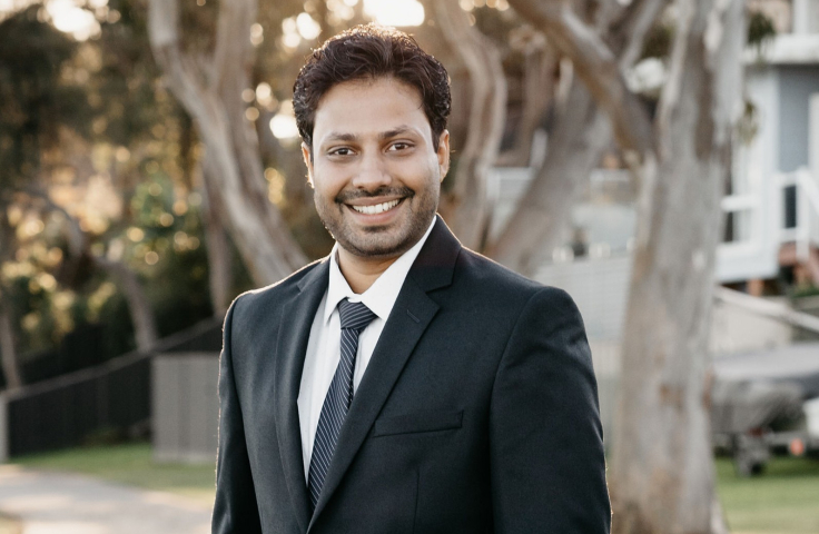 Dr Swapneel Thite