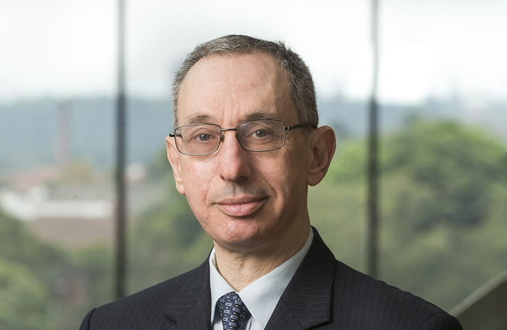 Professor Gary Velan headshot